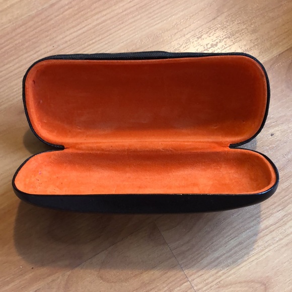 3/$30 Glasses case COPY - Picture 13 of 16